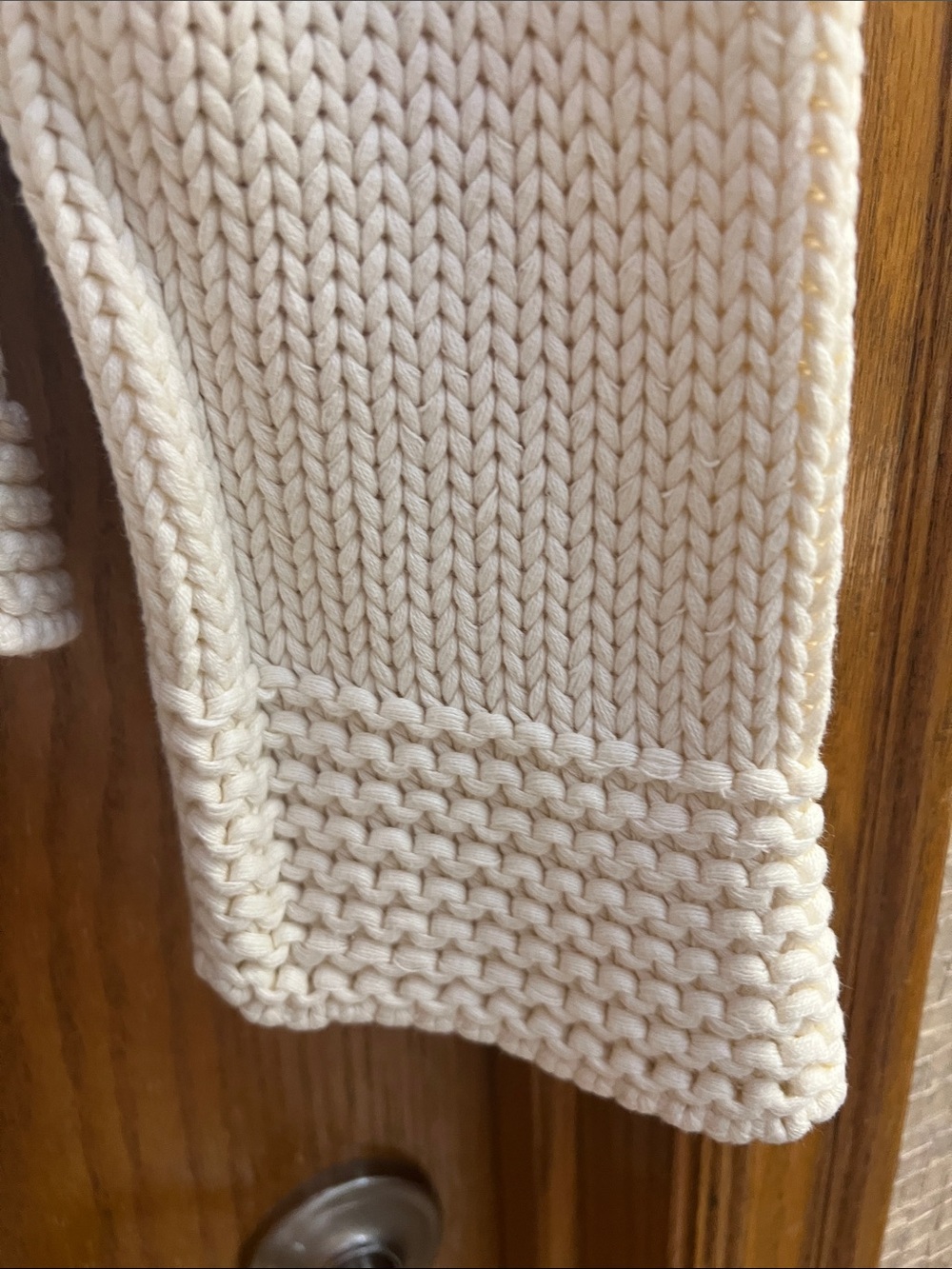 GAP Cream Knit Hoodie Pullover. Medium. Like new. - Picture 5 of 7